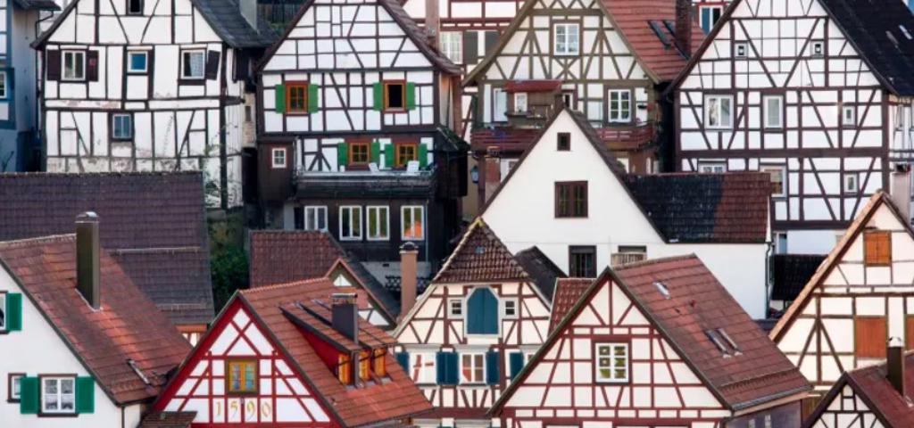 There are serious downturn in prices for the German real estate market